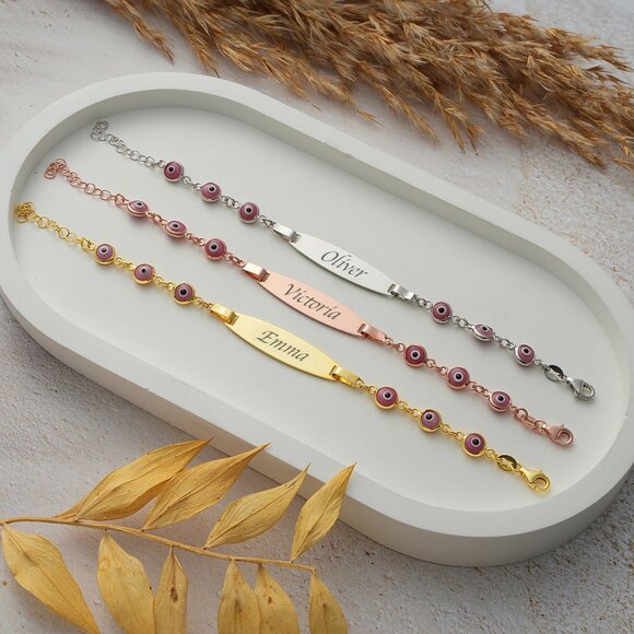 Personalized Gold or Silver Name Bracelet with Evil Eye Charms - Custom Engraved - Picture 4 of 4